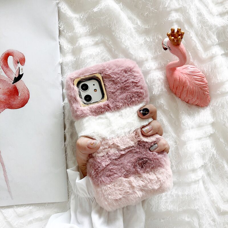 iPhone 13 Case : Soft Pink Fur