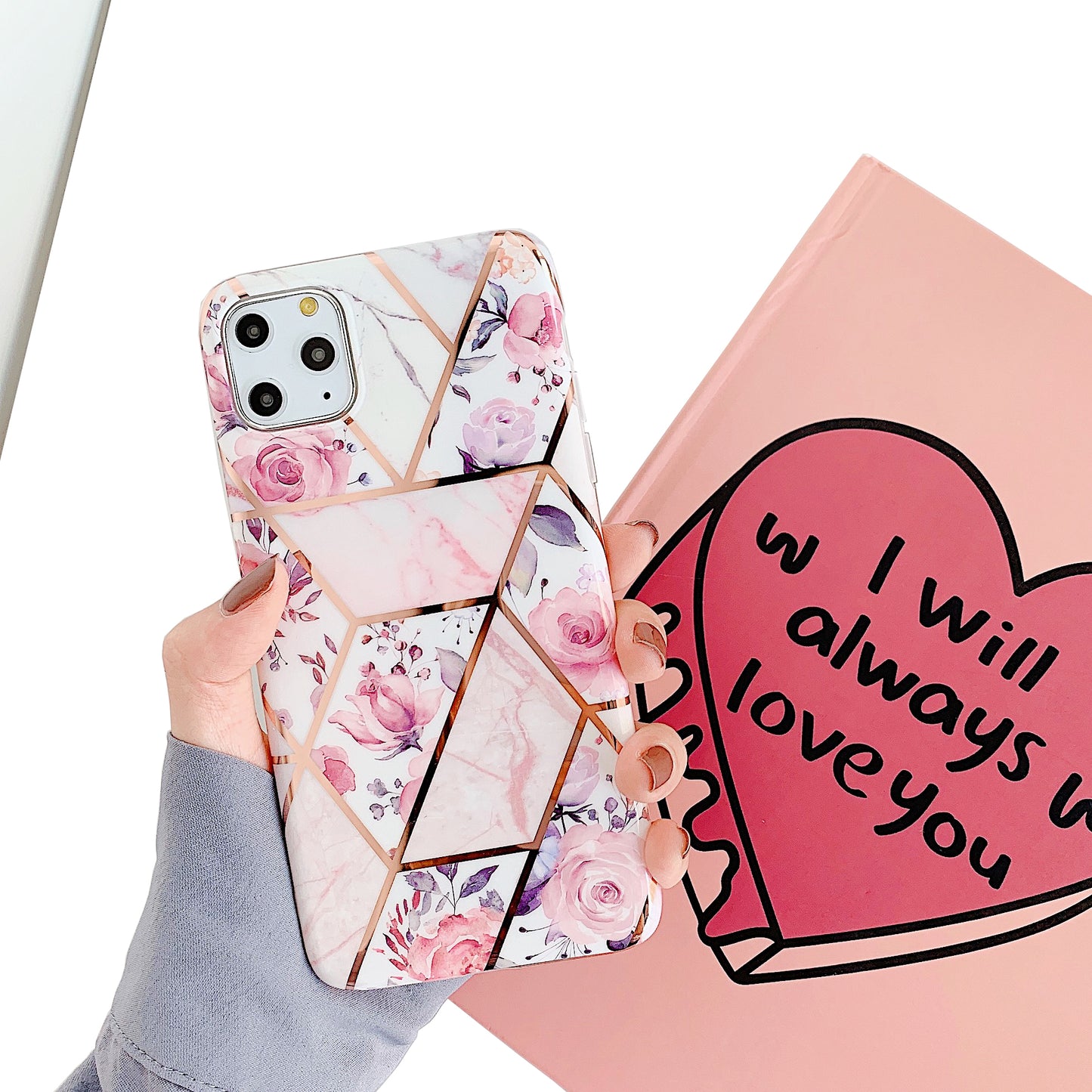 iPhone 14 Case : Feminine Floral
