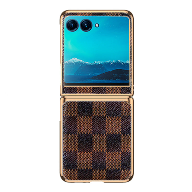 Motorola Razr 40 Ultra Case | Brown Checks