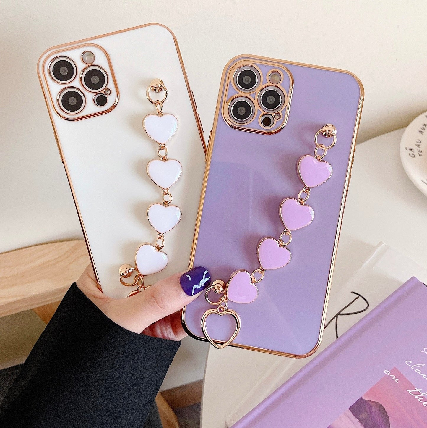 Premium iPhone 13 Pro Max Case : Lavender Hearts Holder